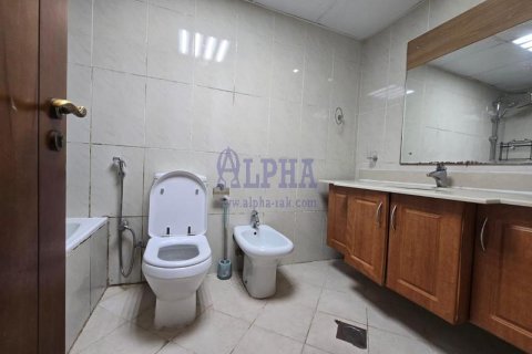 1 bedroom Apartment in Al Hamra Village, UAE No. 165041 16