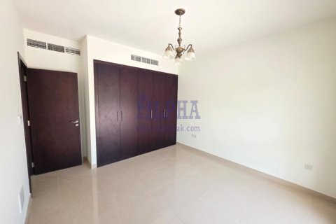Вилла с 3 спальнями в Mina Al Arab, ОАЭ №165037 11