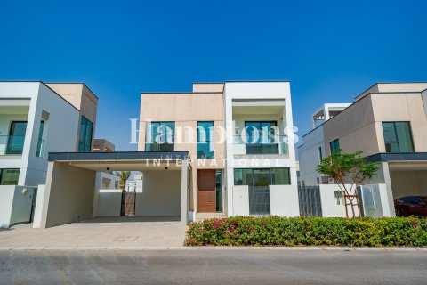 4 غرف نوم فيلا في Arabian Ranches 3, الإمارات العربية المتحدة رقم 140792 3