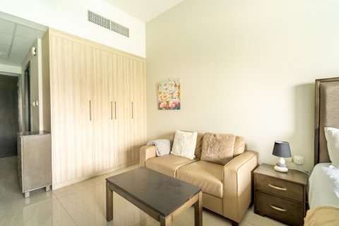 46m² Apartment in Dubai, UAE No. 183493 3