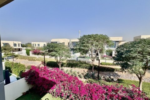 Villa de 4 chambres à Dubai Hills Estate, UAE No. 151300 3