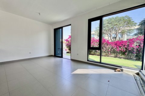 Villa de 4 chambres à Dubai Hills Estate, UAE No. 151300 8