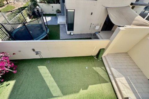 Villa de 4 chambres à Dubai Hills Estate, UAE No. 151300 13