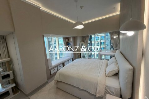 2 bedrooms Apartment in Cayan Tower, UAE No. 151297 11