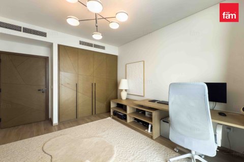 3 bedrooms Apartment  No. 111421 21