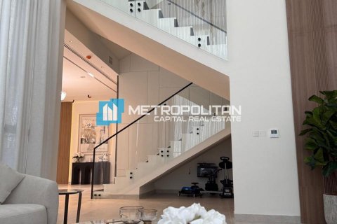 6 bedrooms Villa on the Yas Island, UAE No. 141863 4