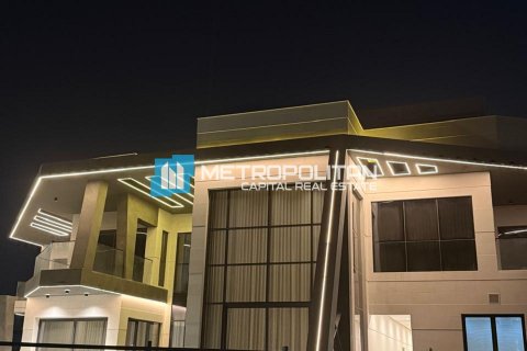 6 bedrooms Villa on the Yas Island, UAE No. 141863 12