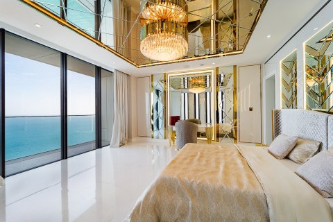 Apartment de 3 dormitorios en Palm Jumeirah, UAE No. 183278 13