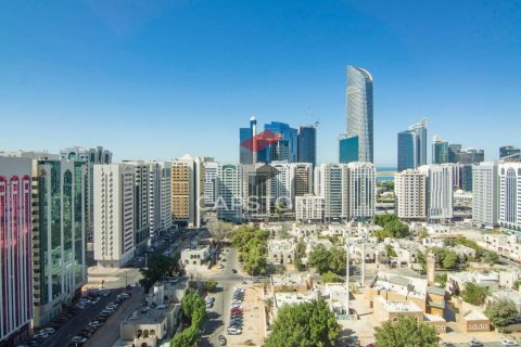 557مربع، بناية في Al Khalidiya, الإمارات العربية المتحدة رقم 29668 7