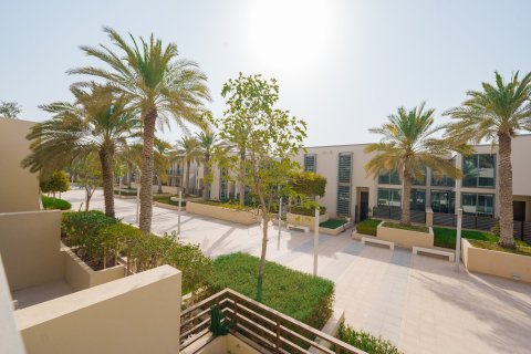 3 bedrooms Townhouse in Al Raha Beach, UAE No. 194995 7