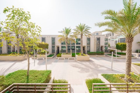 3 bedrooms Townhouse in Al Raha Beach, UAE No. 194995 8