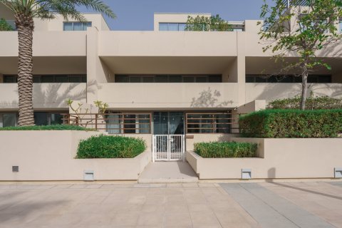 3 bedrooms Townhouse in Al Raha Beach, UAE No. 194995 3