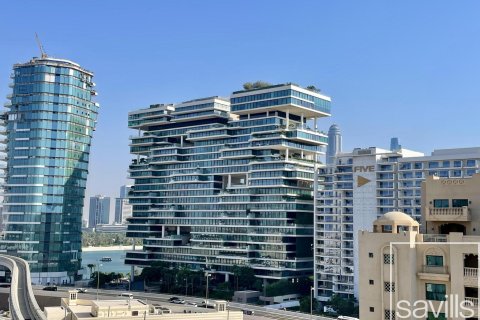Квартира с 2 спальнями в Shoreline Apartments, ОАЭ №194728