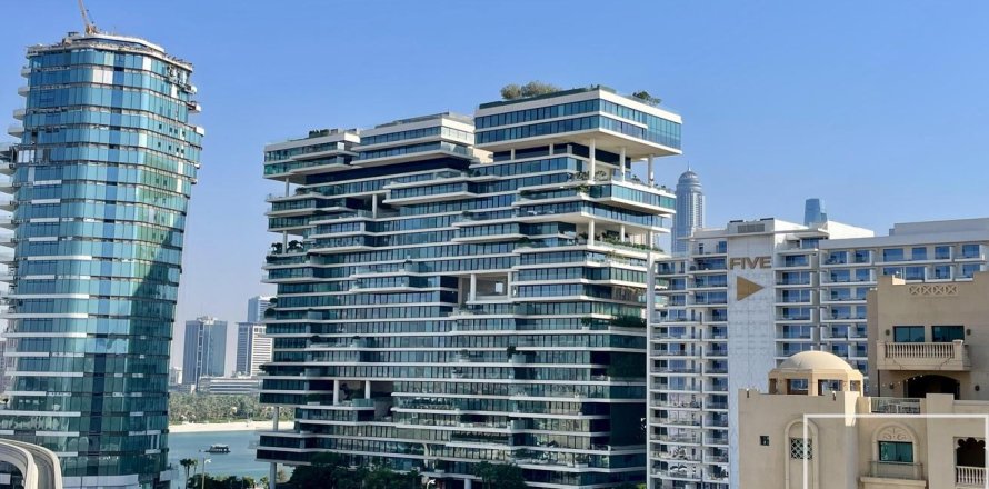 Квартира с 2 спальнями в Shoreline Apartments, ОАЭ №194728