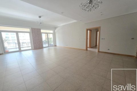 Квартира с 2 спальнями в Shoreline Apartments, ОАЭ №194729 15