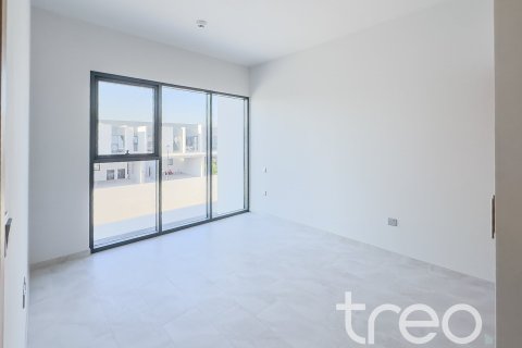 Townhouse de 4 dormitorios en Dubai, UAE No. 174100 6