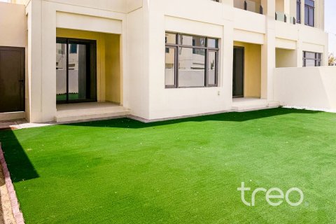 Villa de 4 dormitorios en Mira Oasis 3, UAE No. 174096 10