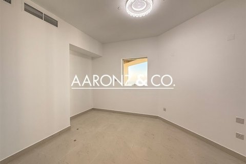 Apartment de 2 dormitorios en Jumeirah Lake Towers, UAE No. 143887 11