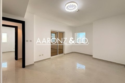 Apartment de 2 dormitorios en Jumeirah Lake Towers, UAE No. 143887 4