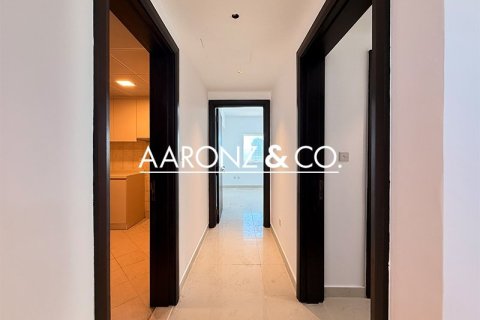Apartment de 3 dormitorios en Jumeirah Lake Towers, UAE No. 143886 11