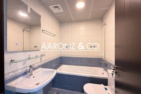Apartment de 3 dormitorios en Jumeirah Lake Towers, UAE No. 143886 13