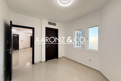 Apartment de 3 dormitorios en Jumeirah Lake Towers, UAE No. 143886 5