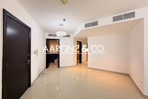 Apartment de 3 dormitorios en Jumeirah Lake Towers, UAE No. 143886 3