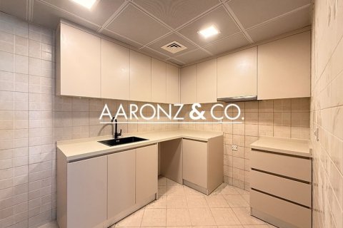 Apartment de 3 dormitorios en Jumeirah Lake Towers, UAE No. 143886 12