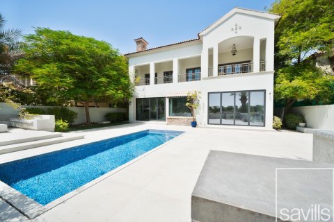 Villa de 5 chambres  No. 111692 2