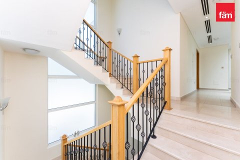 4 bedrooms Villa in Jumeirah Park, UAE No. 162702 17
