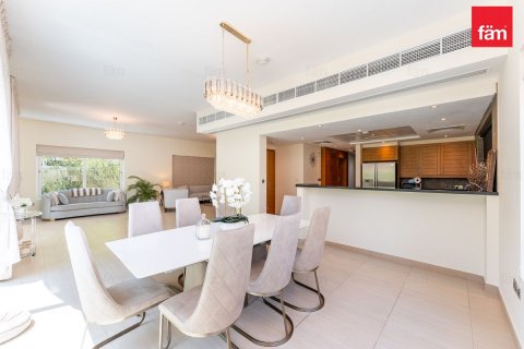 4 bedrooms Villa in Jumeirah Park, UAE No. 162702 19