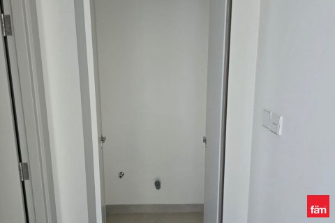 Duplex de 3 dormitorios en Dubai, UAE No. 162703 8