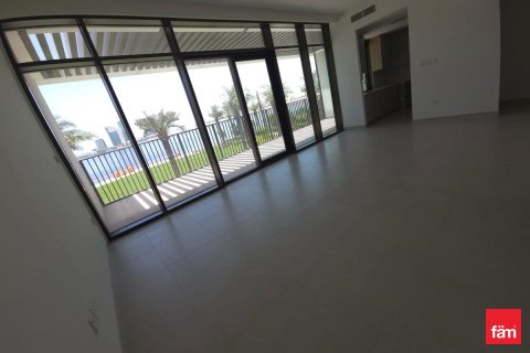 Duplex de 3 dormitorios en Dubai, UAE No. 162703