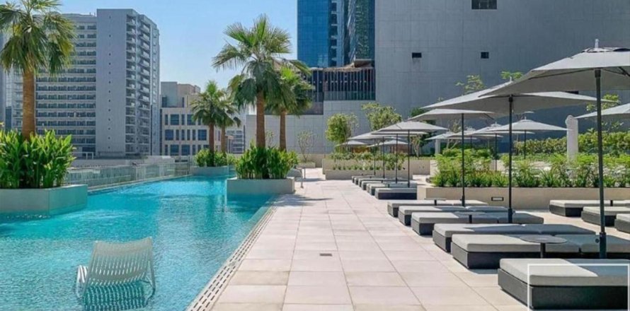 Studio Apartment in Business Bay, UAE No. 203722