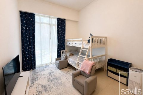 Apartment de 2 dormitorios en The Hills A, UAE No. 203718 10