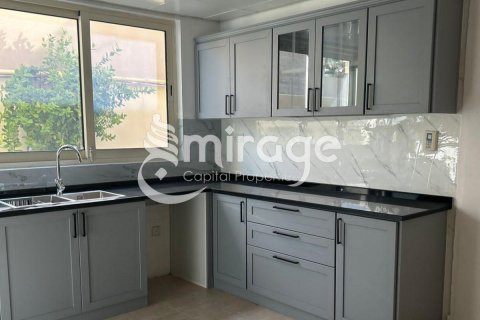 5 غرفة نوم  فيلا في Al Raha Gardens, الإمارات العربية المتحدة رقم 37182 12