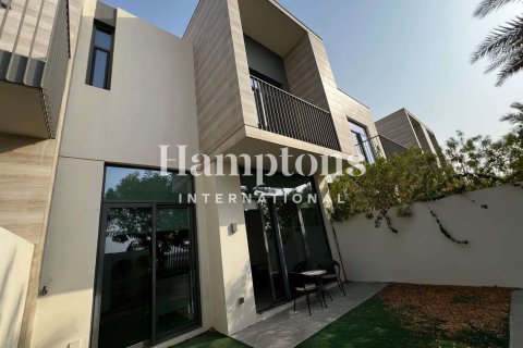 Townhouse de 3 dormitorios en Arabian Ranches 3, UAE No. 202224