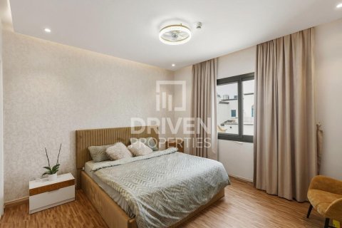 Villa de 3 chambres à Mirdif, UAE No. 202220 13