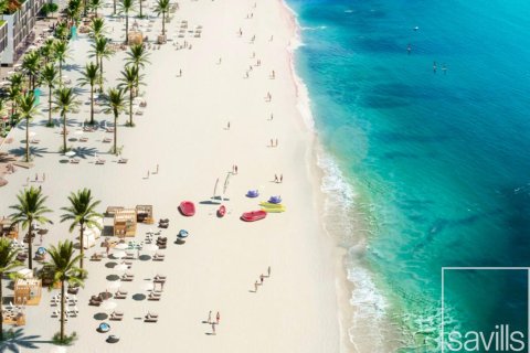 Квартира с 2 спальнями в EMAAR Beachfront, ОАЭ №136444 13