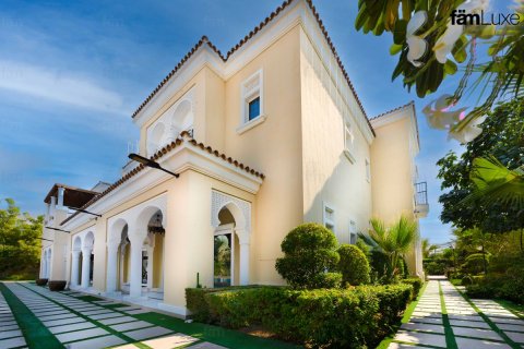 Villa de 6 chambres No. 127346 5