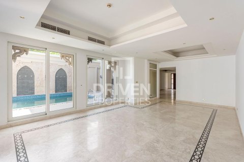 Villa de 4 chambres à Palm Jumeirah, UAE No. 138341 6
