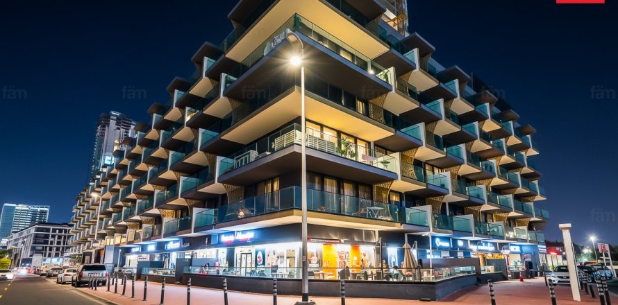 Apartment de 2 dormitorios en Dubai, UAE No. 137323