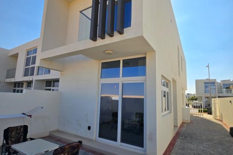 Таунхаус с 3 спальнями в Дубай, ОАЭ №137321 25