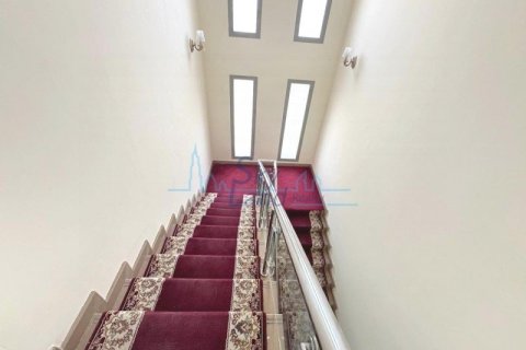 5 bedrooms Villa in Umm Suqeim, UAE No. 55744 24