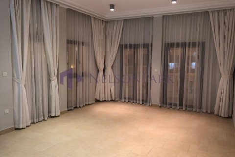 3 bedrooms Apartment in Doha, Qatar No. 57803 9
