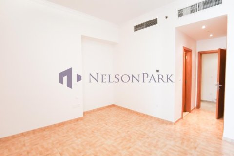 3 bedrooms Apartment in Doha, Qatar No. 57816 7