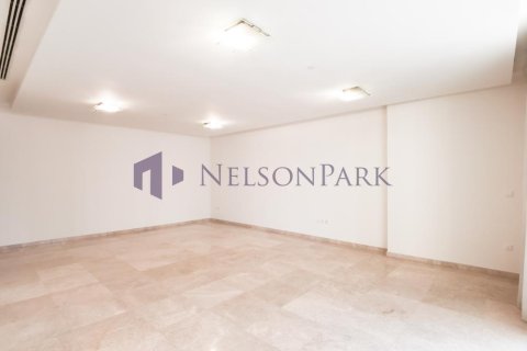3 bedrooms Apartment in Doha, Qatar No. 57816 2