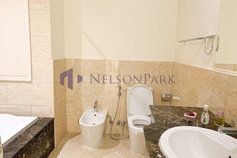 1 bedroom Apartment in Doha, Qatar No. 57802 8