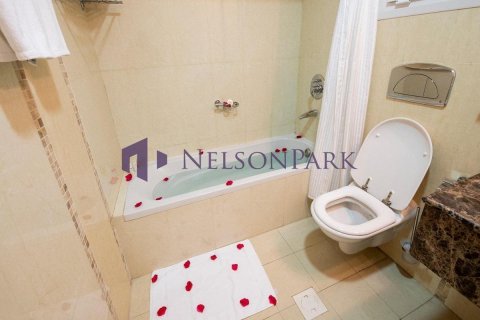1 bedroom Apartment in Doha, Qatar No. 57818 6