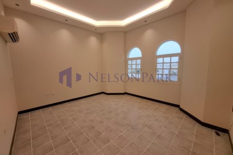 6 bedrooms Villa in Doha, Qatar No. 57817 28